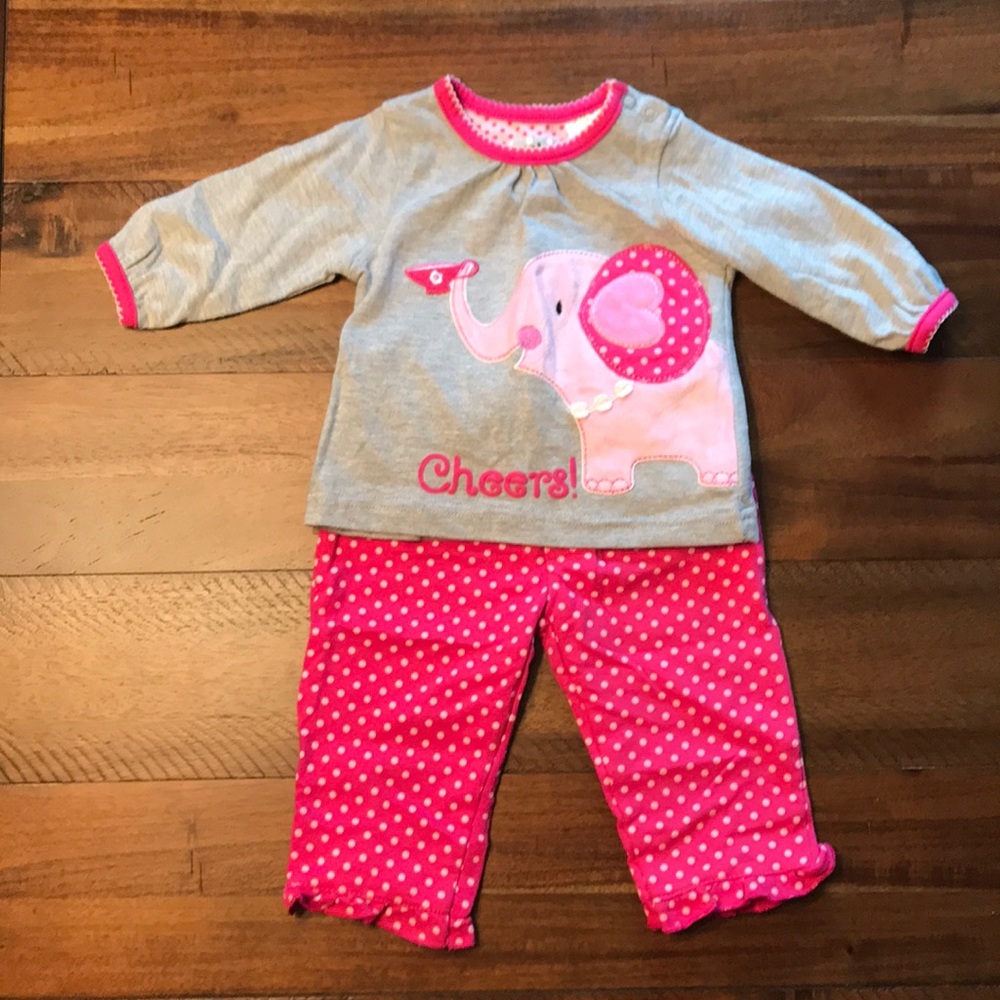 Elephant Tea Time Outfit
